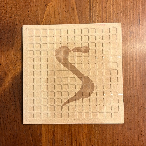 Merlot Wine Tile - Picture 2 of 2